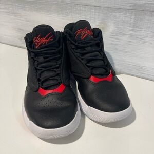 Jordan Max Aura 4 (GS) 5.5Y